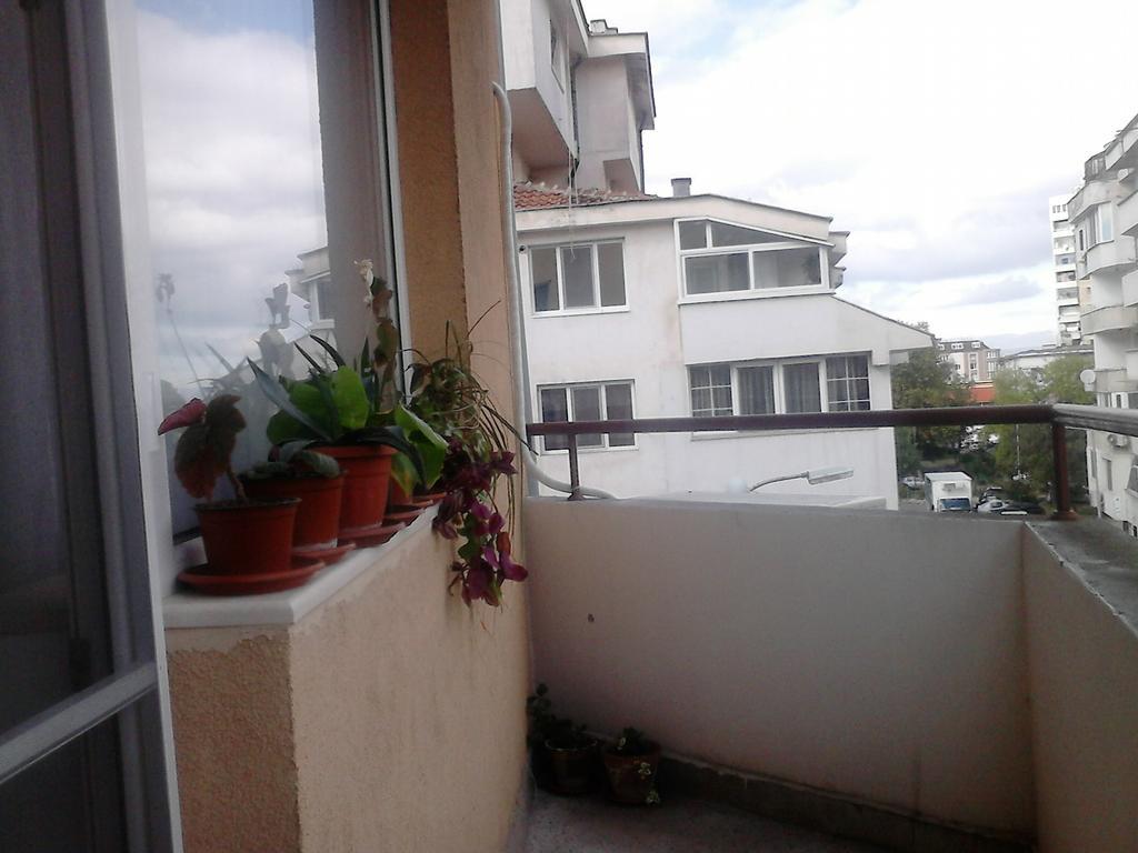 Luxury Apartment Lazur 2 Burgas by Rom bilde