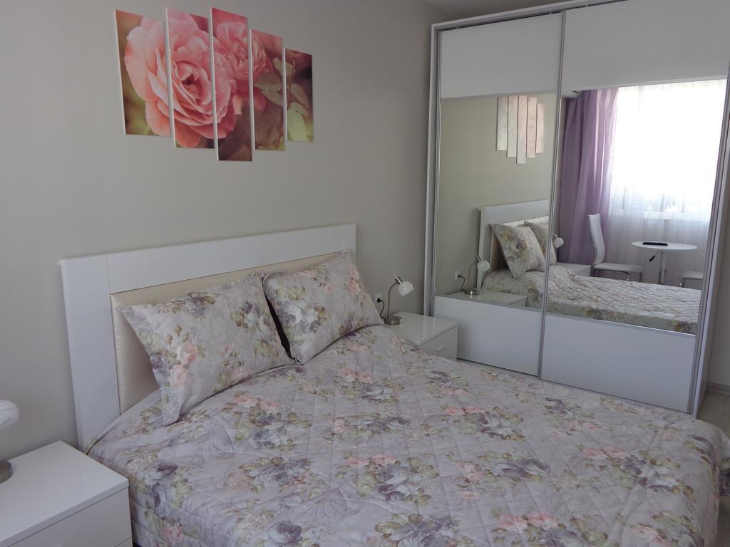 Luxury Apartment Lazur 2 Burgas by Rom bilde